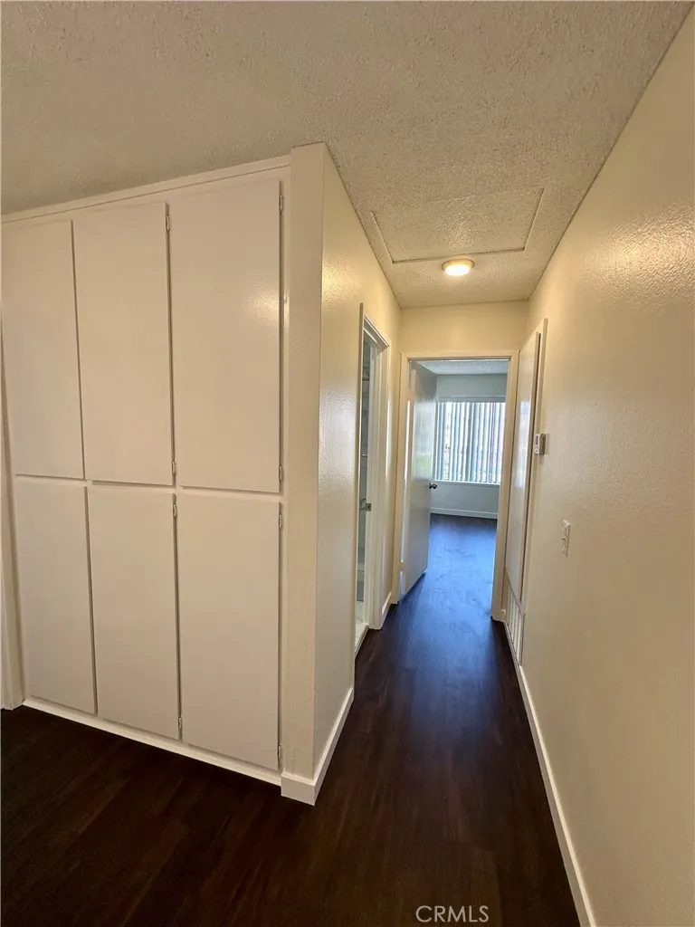 835 W Orangewood Anaheim, CA 92802