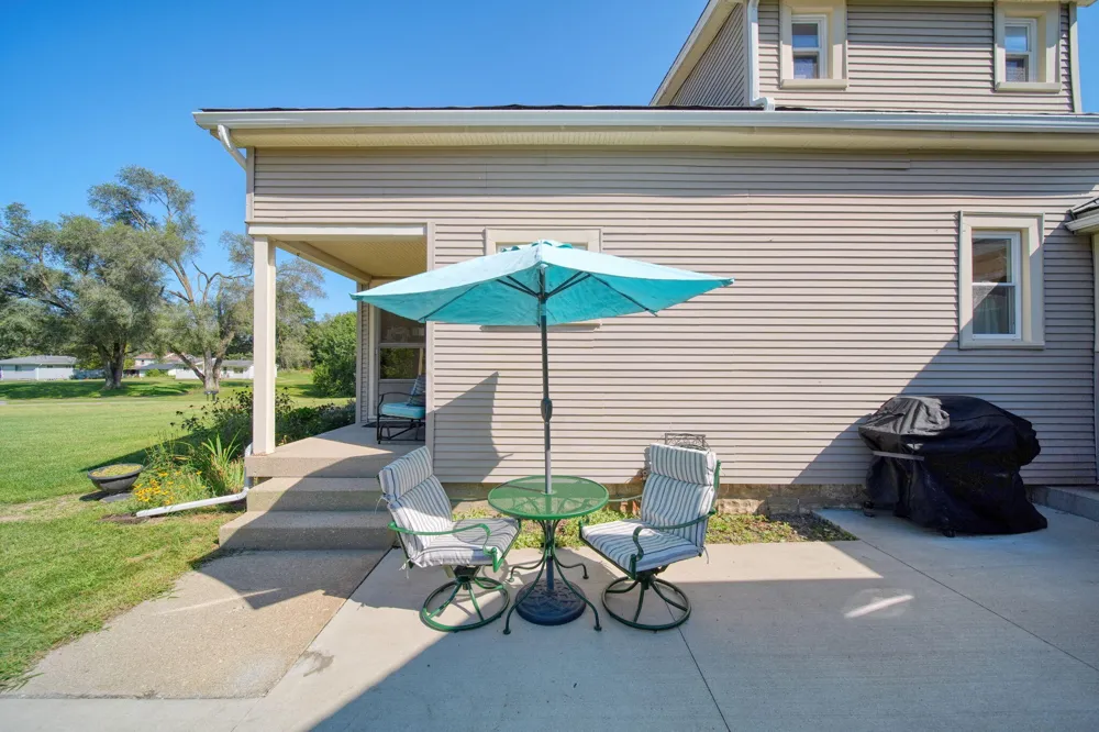 7621 Coon Hill Road Munith, MI 49259
