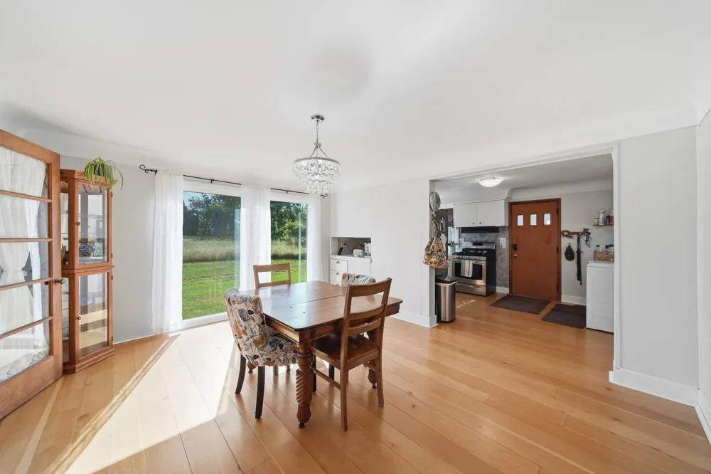 7621 Coon Hill Road Munith, MI 49259
