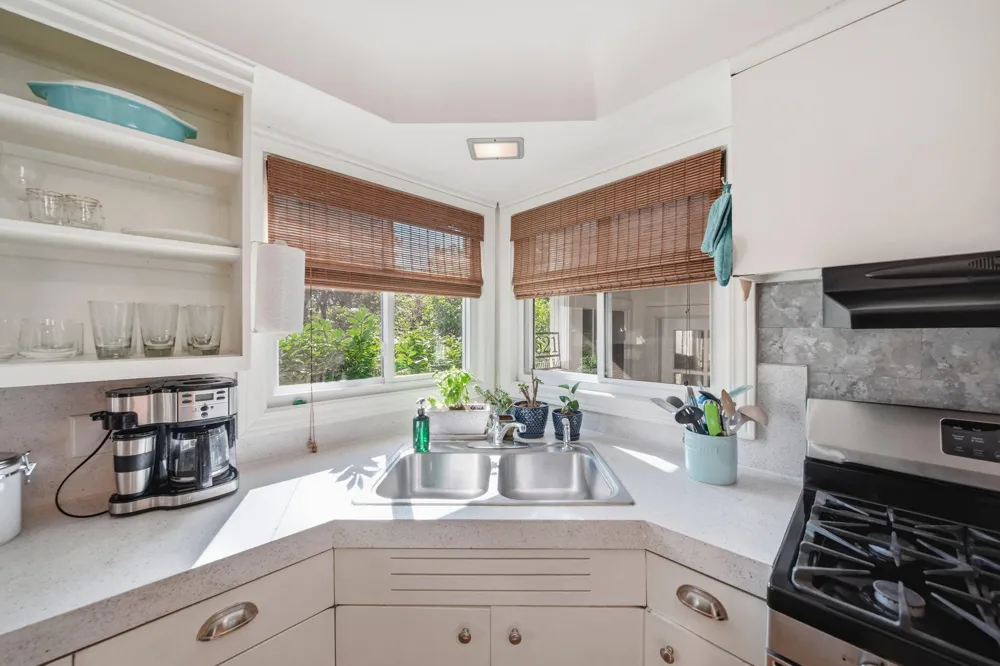 7621 Coon Hill Road Munith, MI 49259