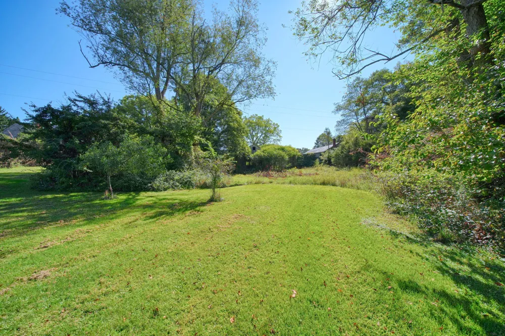 7621 Coon Hill Road Munith, MI 49259