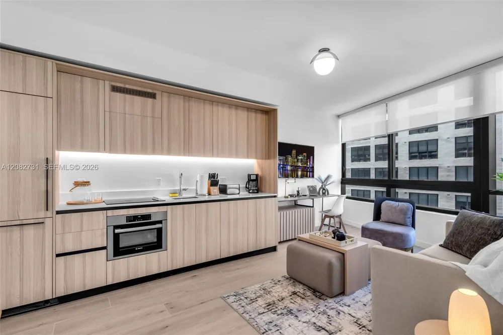 225 Miami Ave #2002 Miami, FL 33128