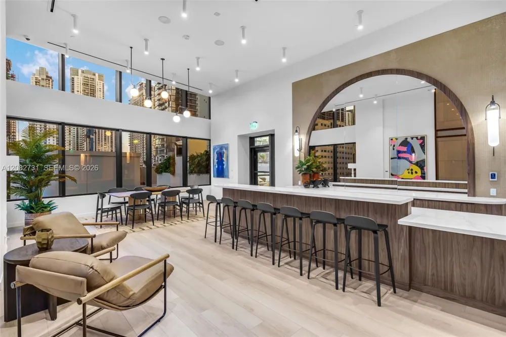 225 Miami Ave #2002 Miami, FL 33128