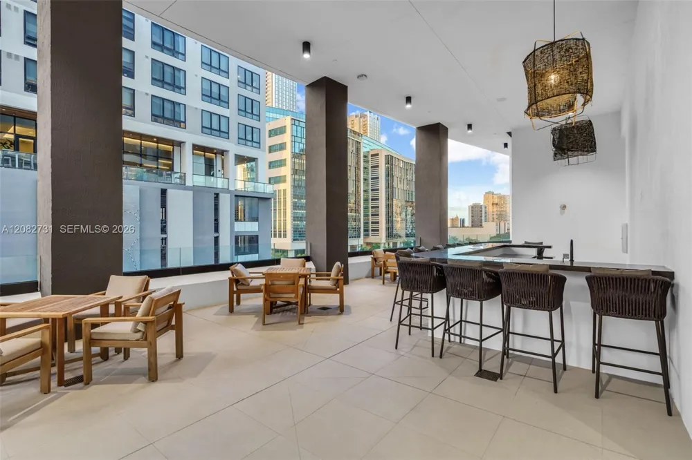 225 Miami Ave #2002 Miami, FL 33128