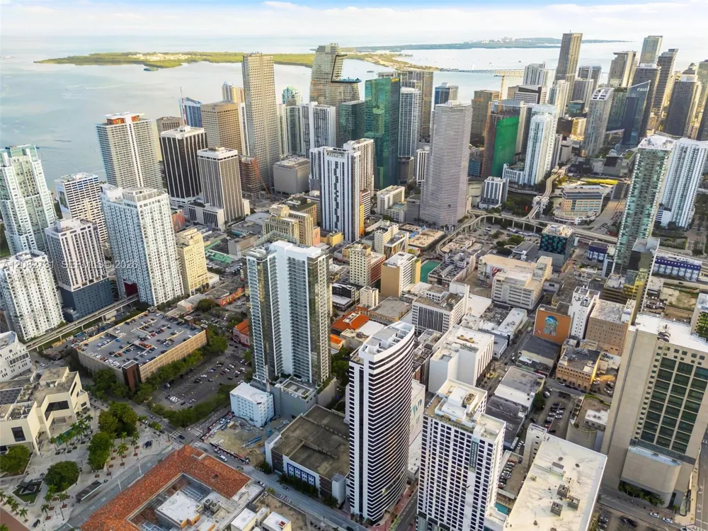225 Miami Ave #2002 Miami, FL 33128