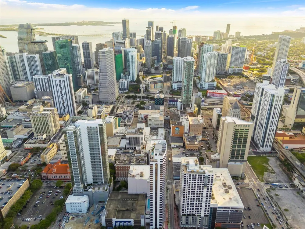 225 Miami Ave #2002 Miami, FL 33128