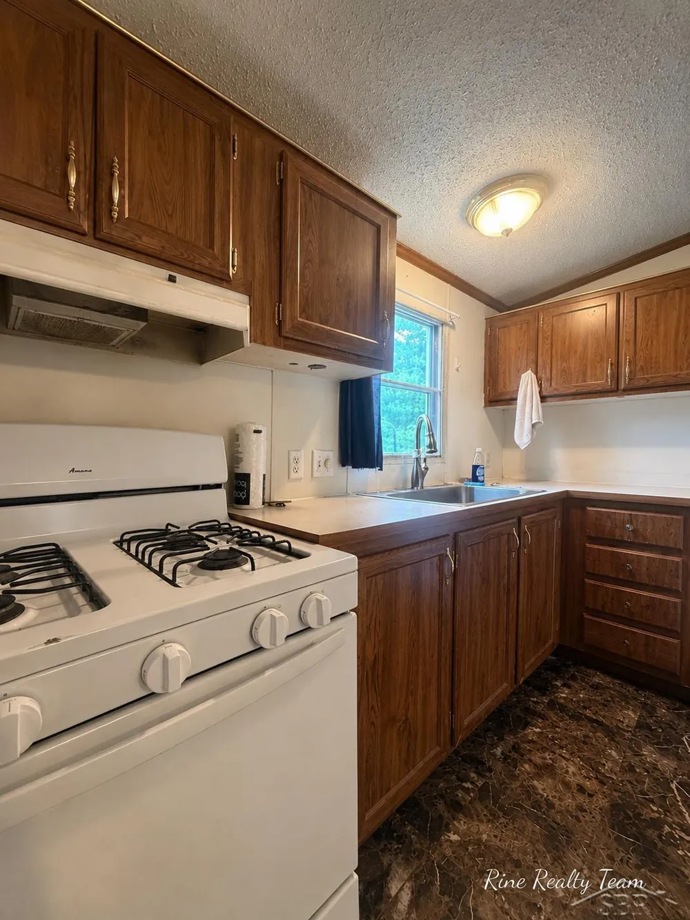 1385 Allard Acres Trail Albert Township, MI 49751