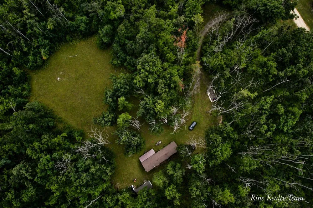 1385 Allard Acres Trail Albert Township, MI 49751