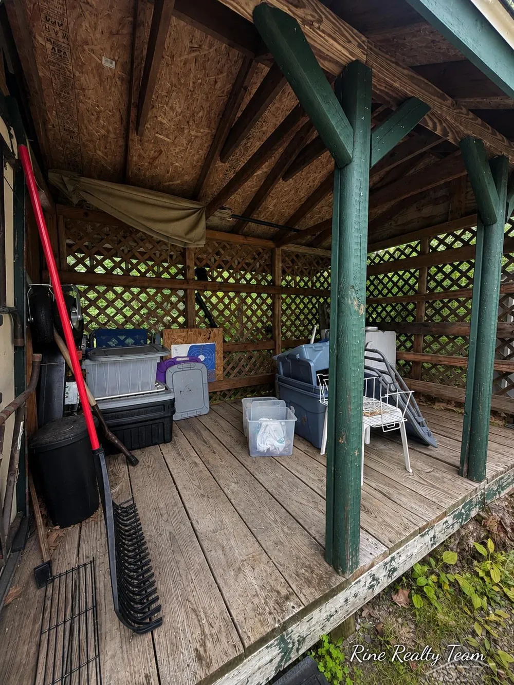 1385 Allard Acres Trail Albert Township, MI 49751