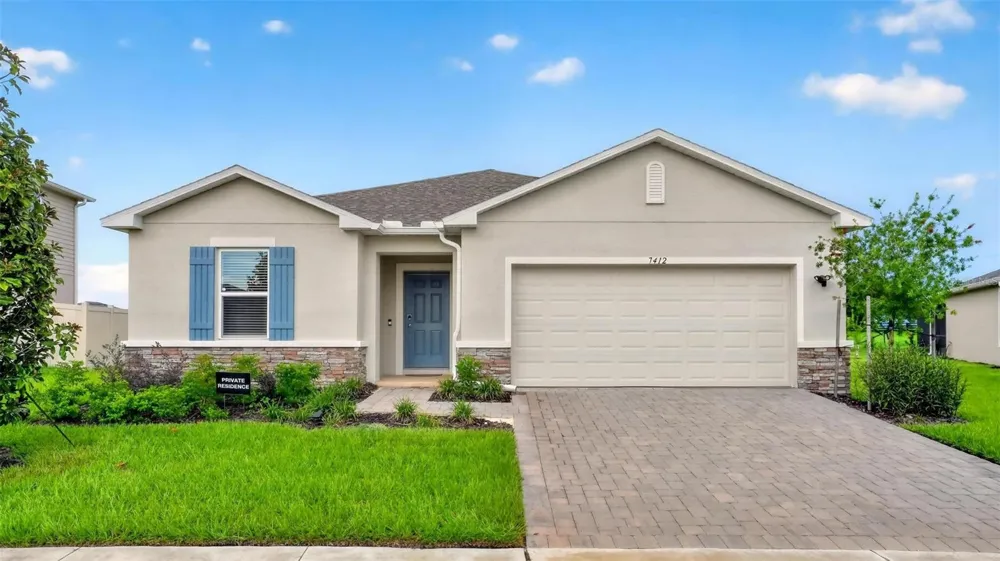 7412 CAPSTONE DRIVE Groveland, FL 34736