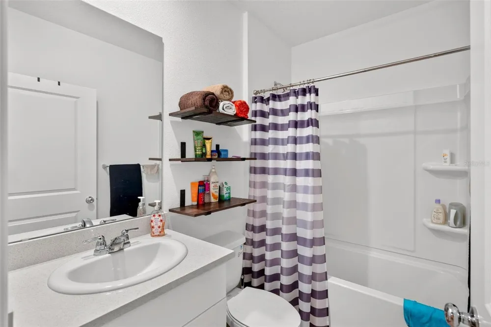 7412 CAPSTONE DRIVE Groveland, FL 34736