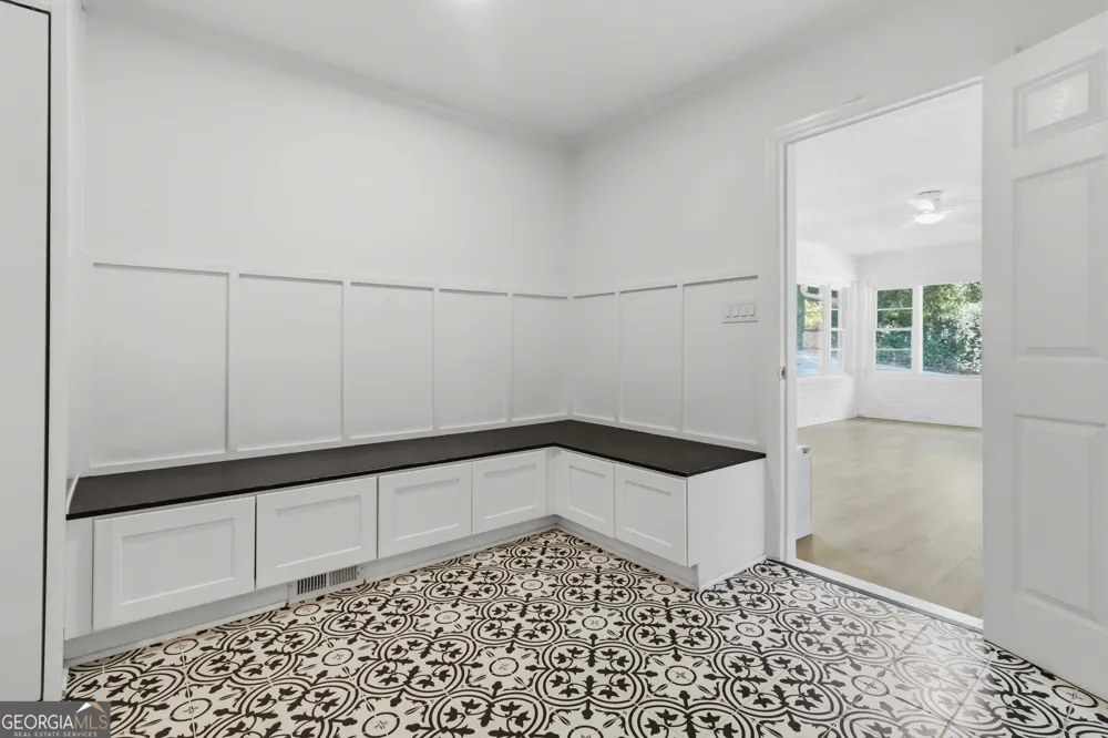 6748 Brandon Mill RD Sandy Springs, GA 30328