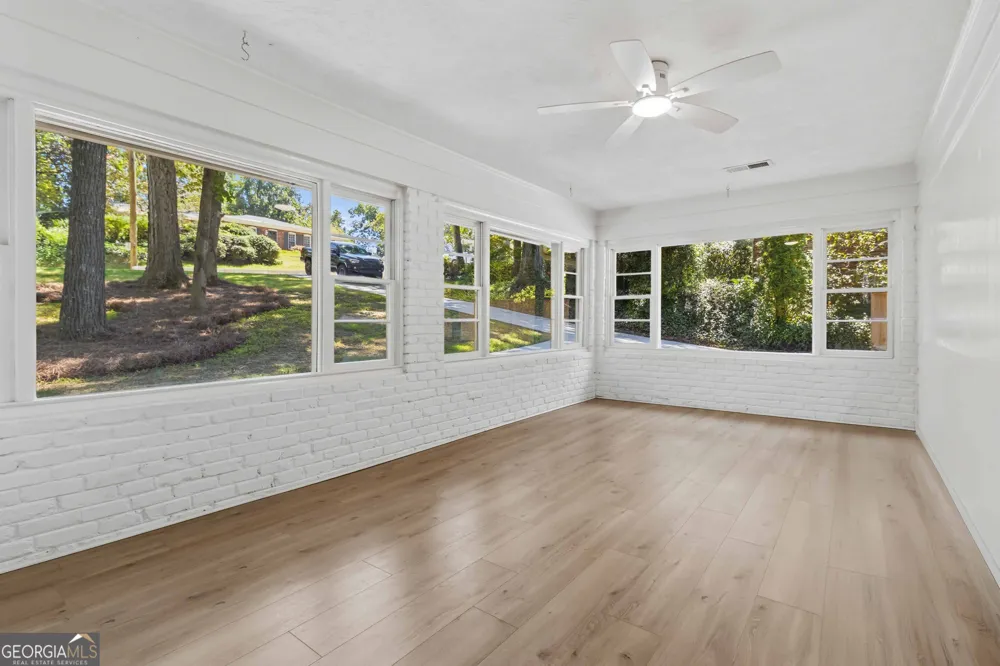 6748 Brandon Mill RD Sandy Springs, GA 30328