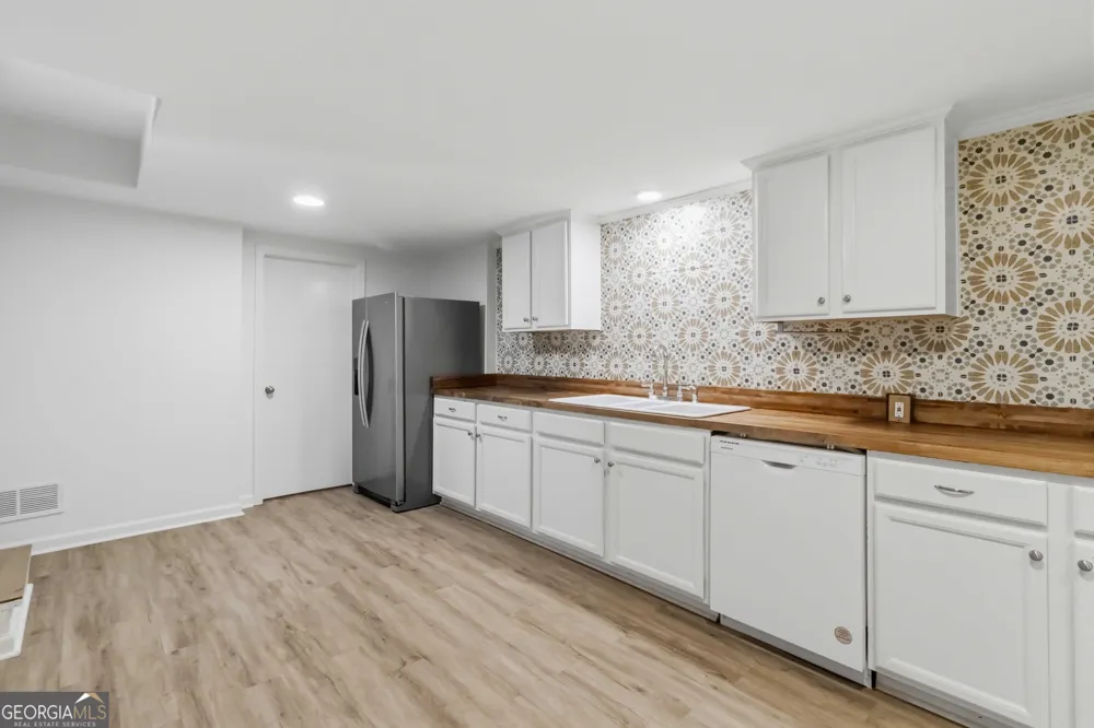 6748 Brandon Mill RD Sandy Springs, GA 30328