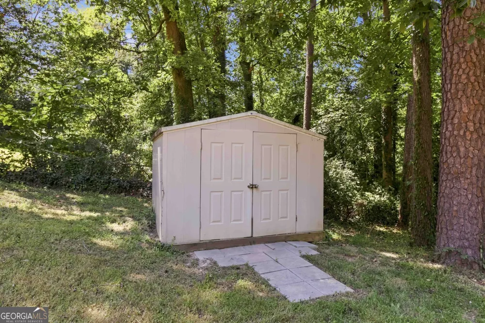 6748 Brandon Mill RD Sandy Springs, GA 30328