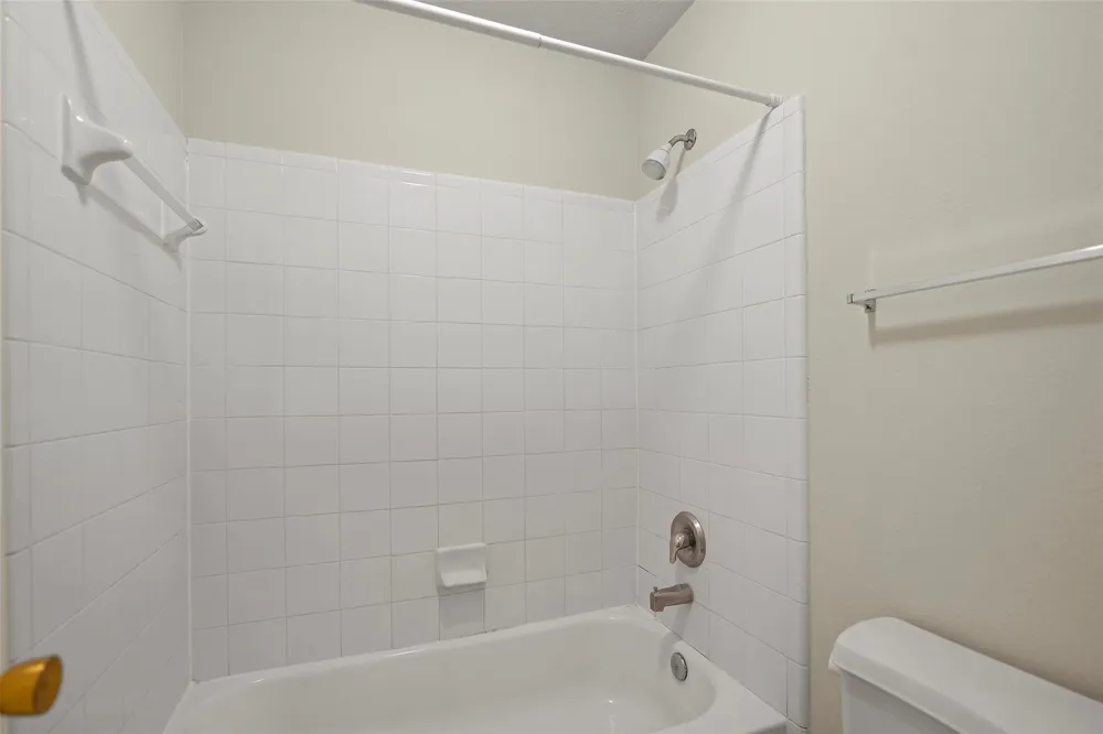3535 Clipper Winds Way Houston, TX 77084