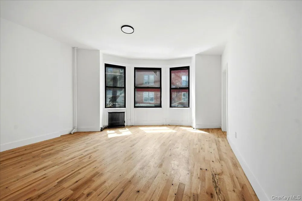 35 Lawrence Street #1 Yonkers, NY 10705