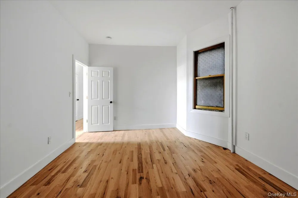 35 Lawrence Street #3 Yonkers, NY 10705