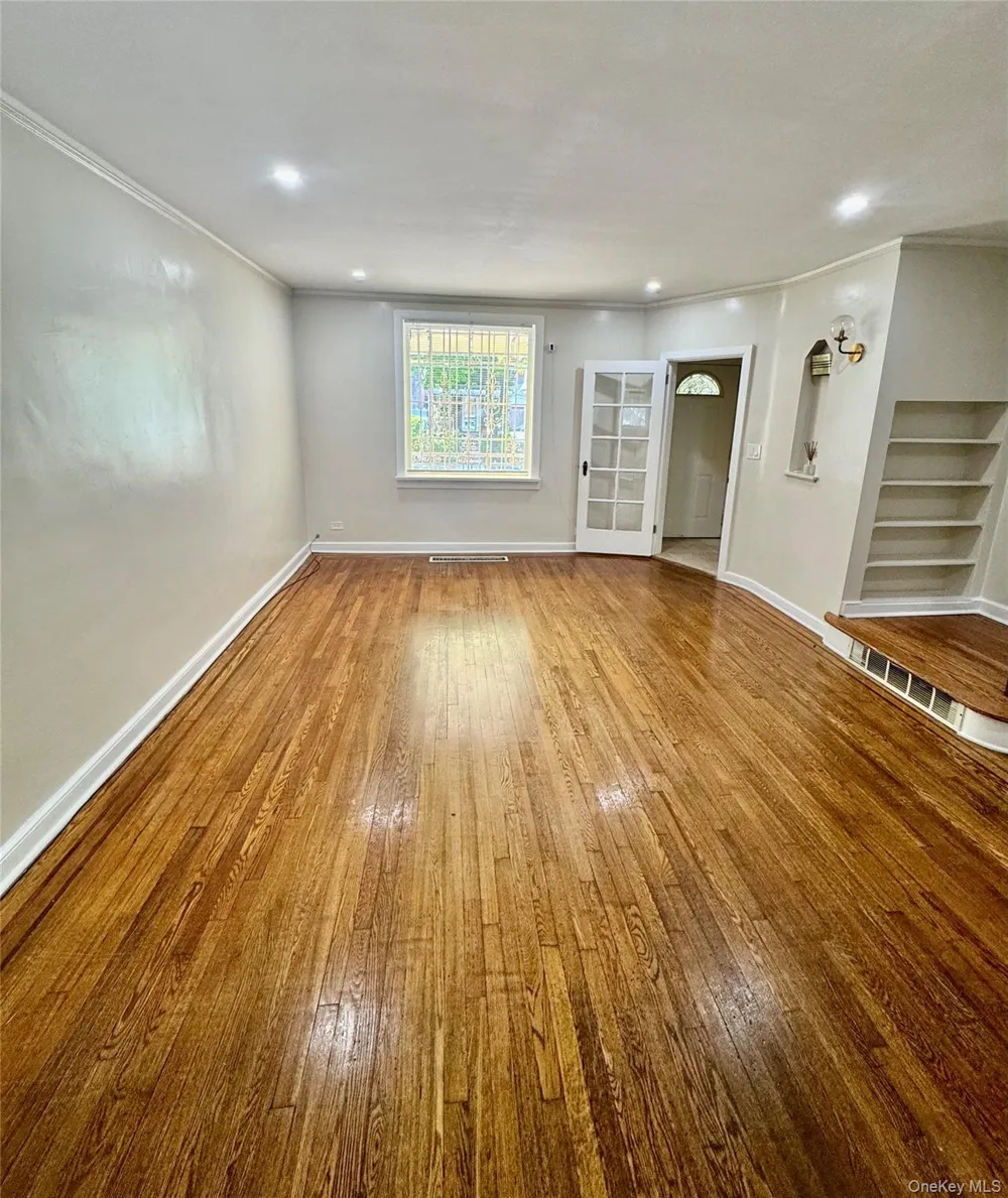 4218 Bruner Avenue Bronx, NY 10466