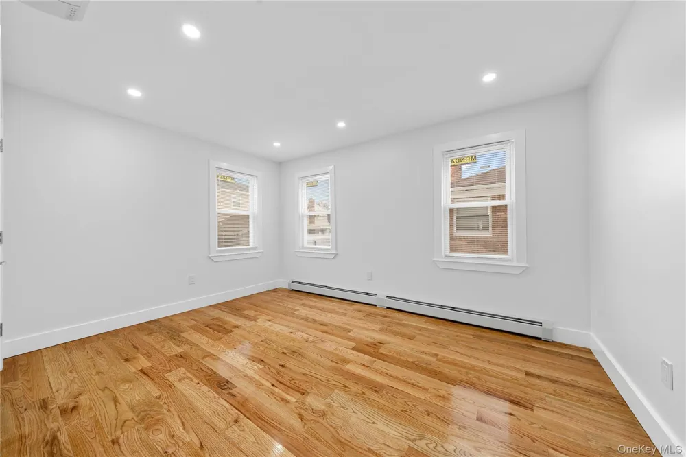 24533 147 Road #2 Rosedale, NY 11422