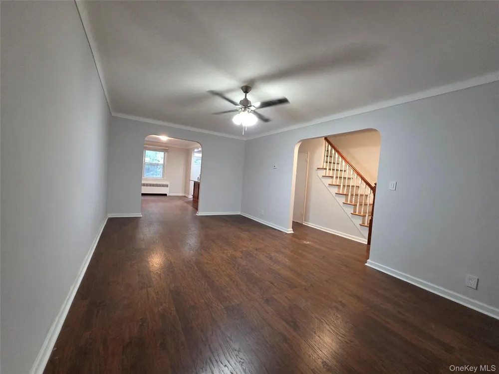 2129 Muliner Avenue Bronx, NY 10462