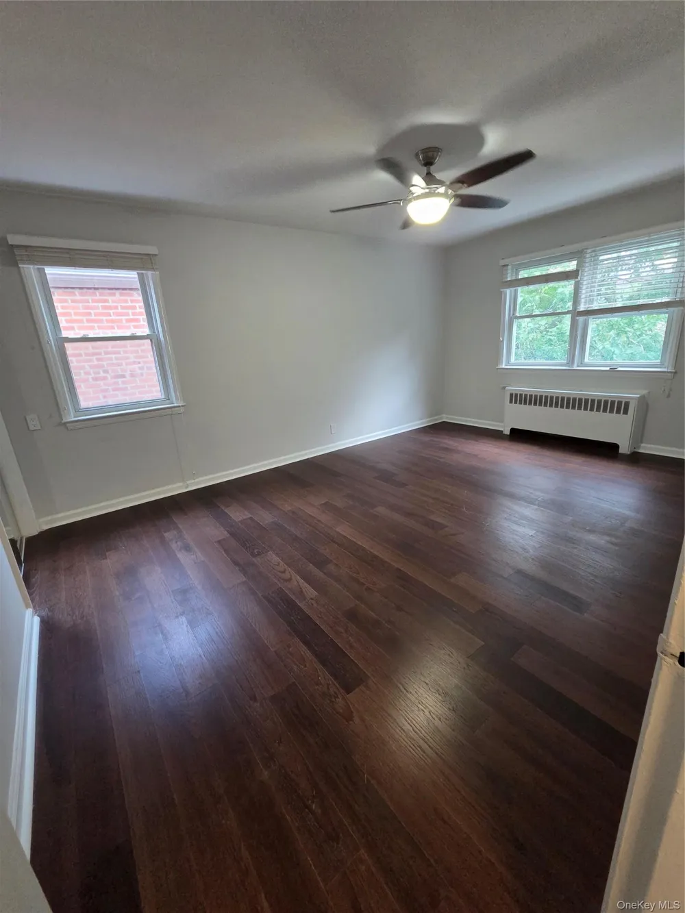 2129 Muliner Avenue Bronx, NY 10462