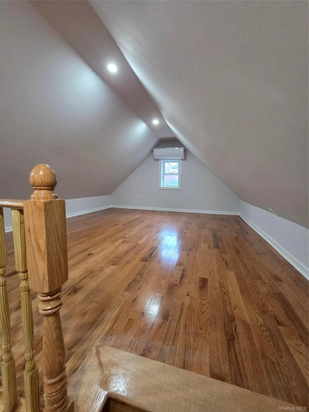 2129 Muliner Avenue Bronx, NY 10462
