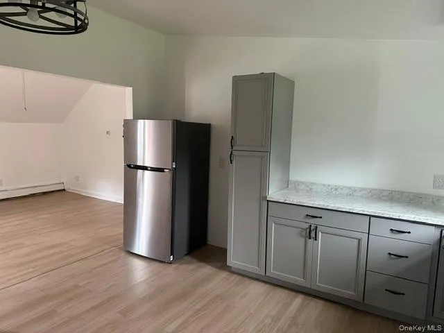 657 South Street #2 -Top Floor Newburgh, NY 12550