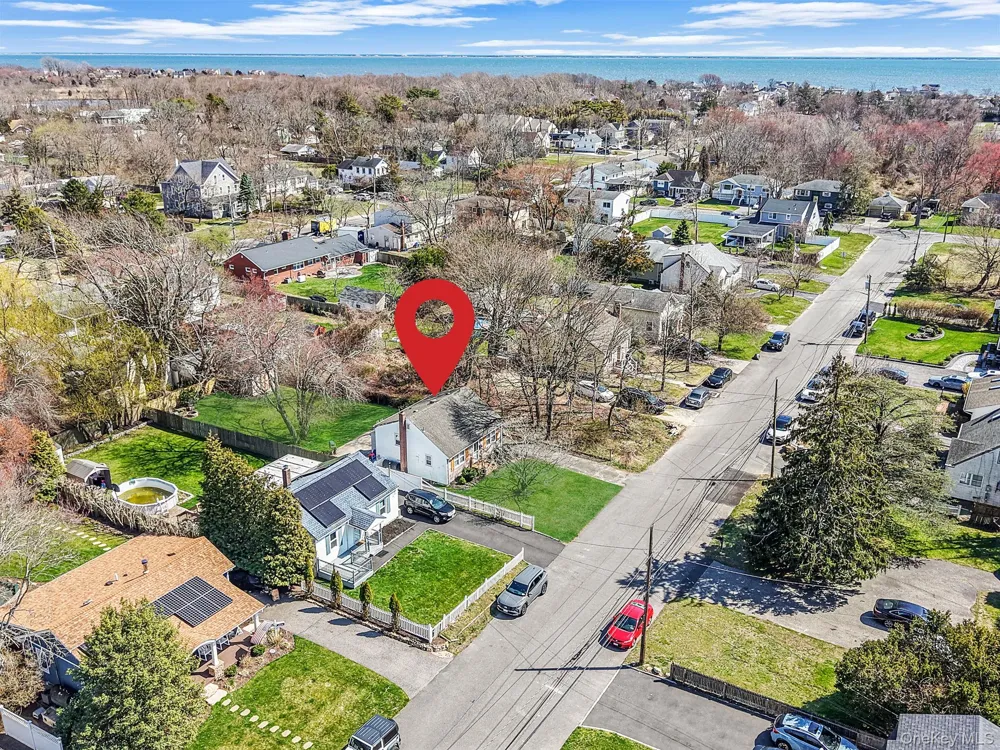 35 Thorburn Avenue Patchogue, NY 11772