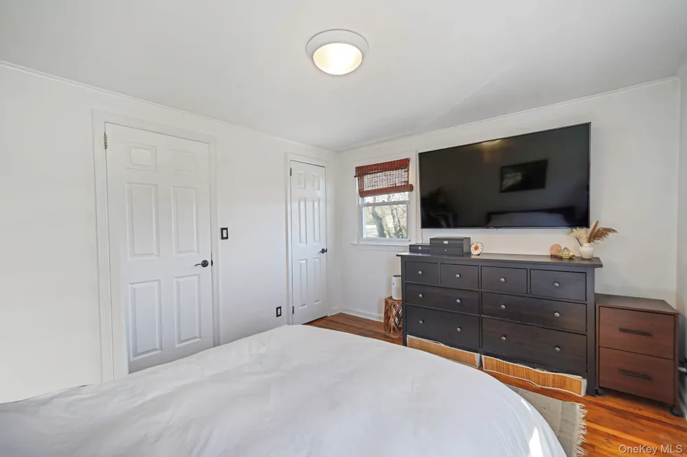 35 Thorburn Avenue Patchogue, NY 11772