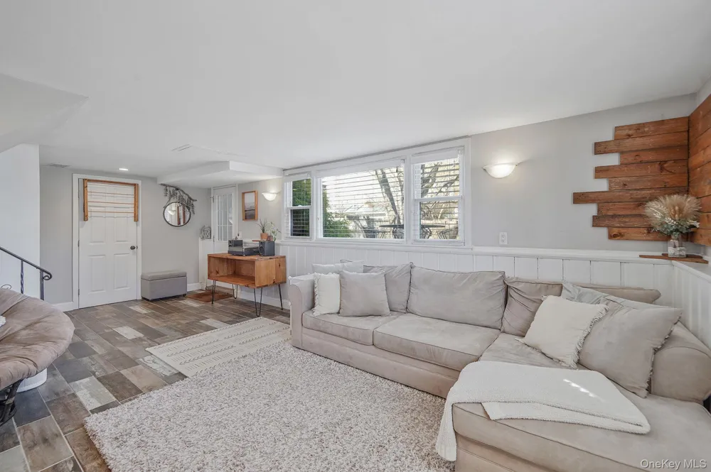 35 Thorburn Avenue Patchogue, NY 11772