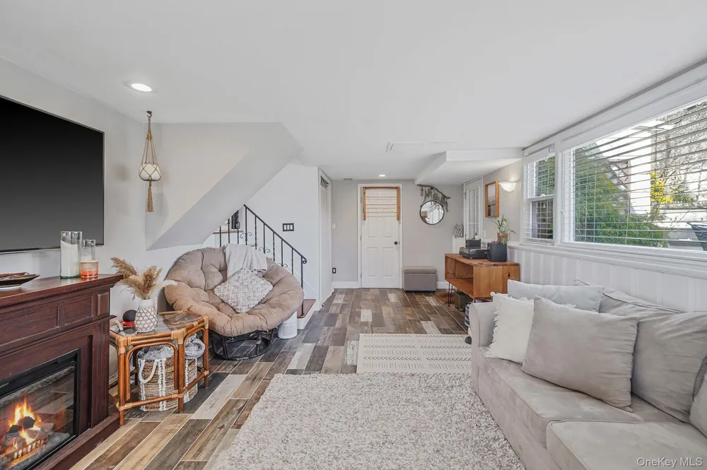 35 Thorburn Avenue Patchogue, NY 11772