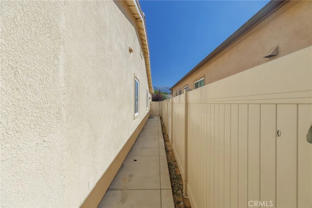 36261 Bay Hill Beaumont, CA 92223