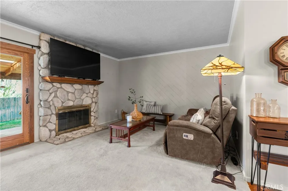 1420 Sansinena La Habra, CA 90631