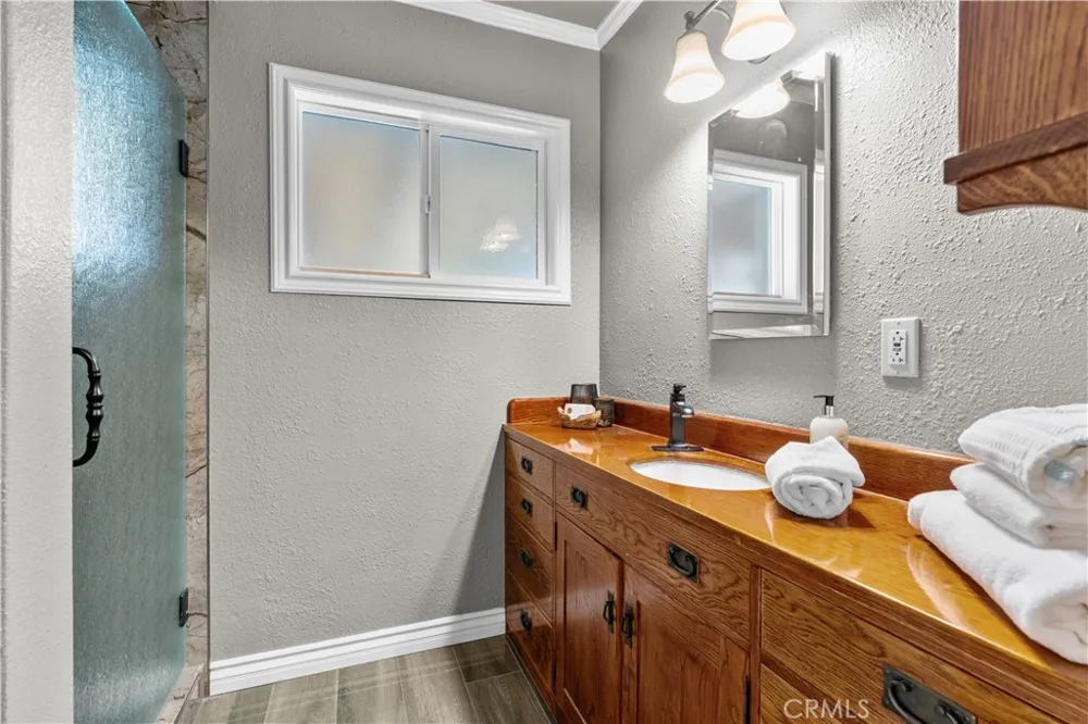 1420 Sansinena La Habra, CA 90631