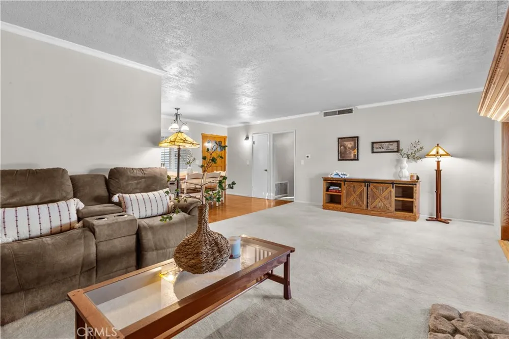 1420 Sansinena La Habra, CA 90631