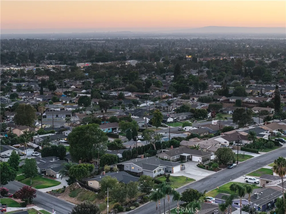 1420 Sansinena La Habra, CA 90631