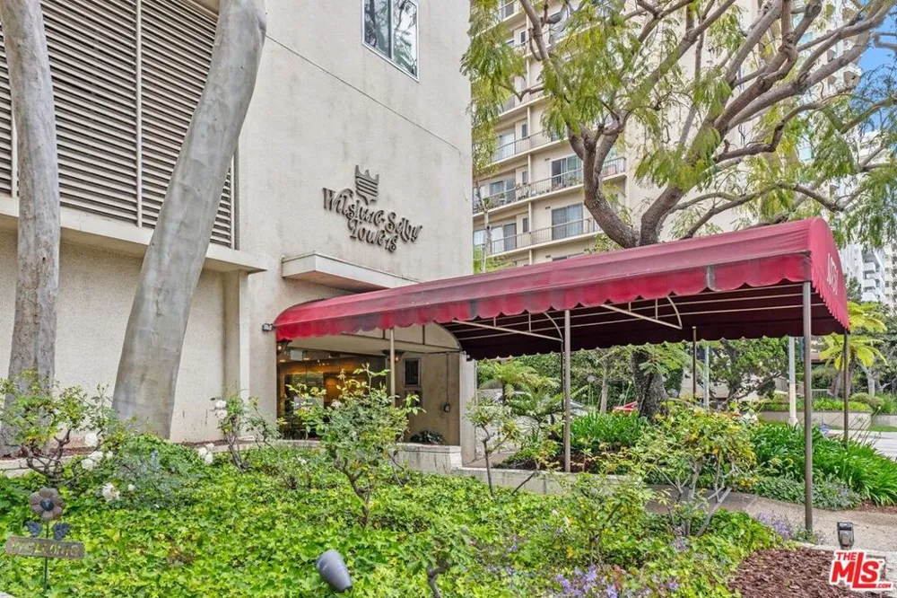 10751 WILSHIRE BOULEVARD #1002 Los Angeles, CA 90024
