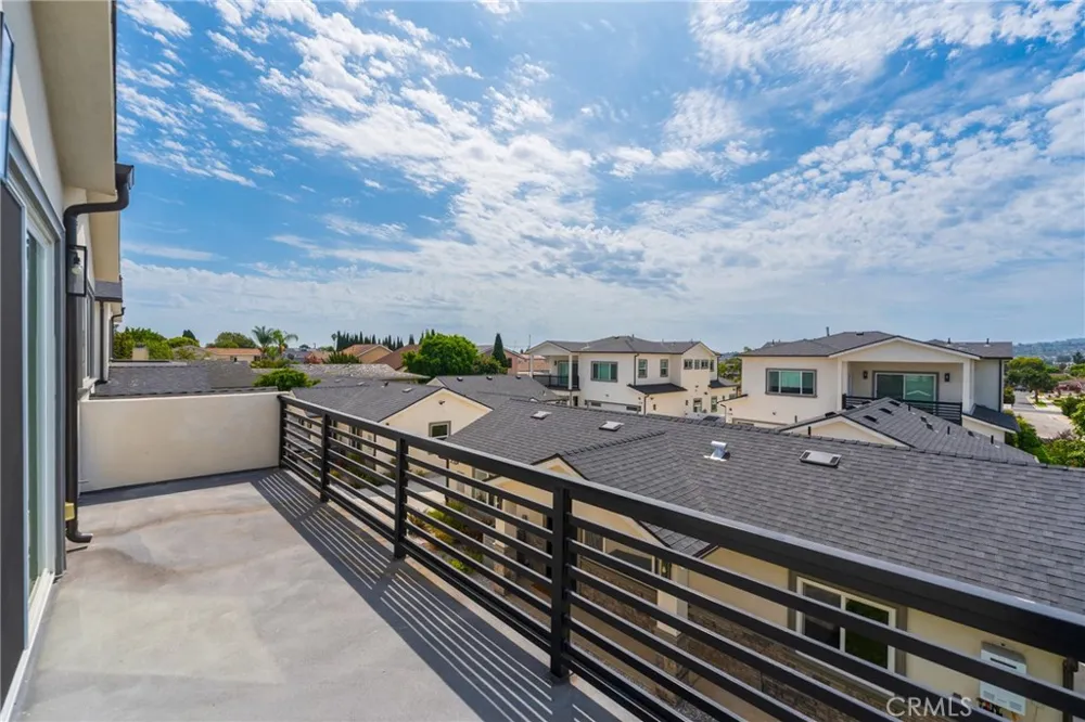 2130 W 238 STREET Torrance, CA 90501
