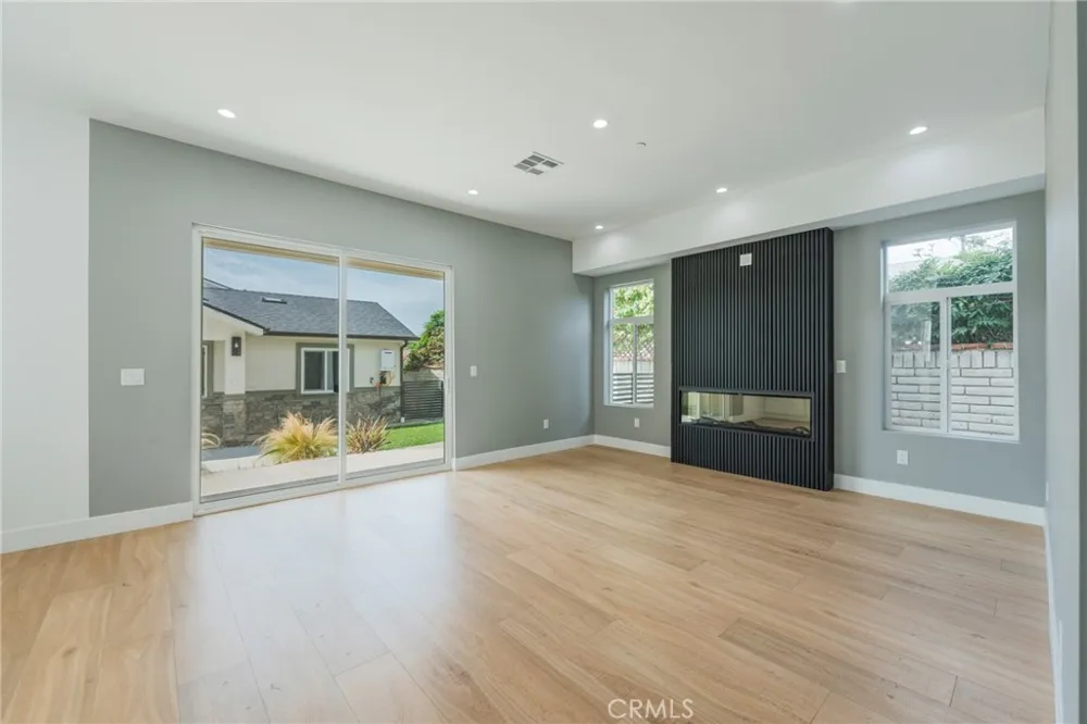 2130 W 238 STREET Torrance, CA 90501