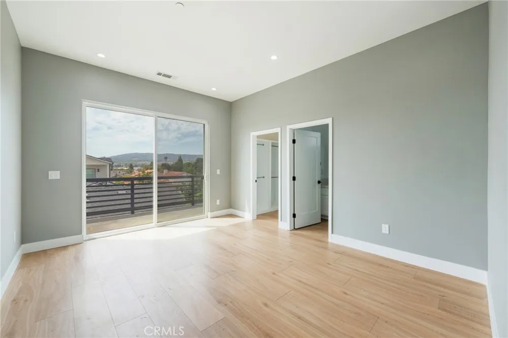 2130 W 238 STREET Torrance, CA 90501