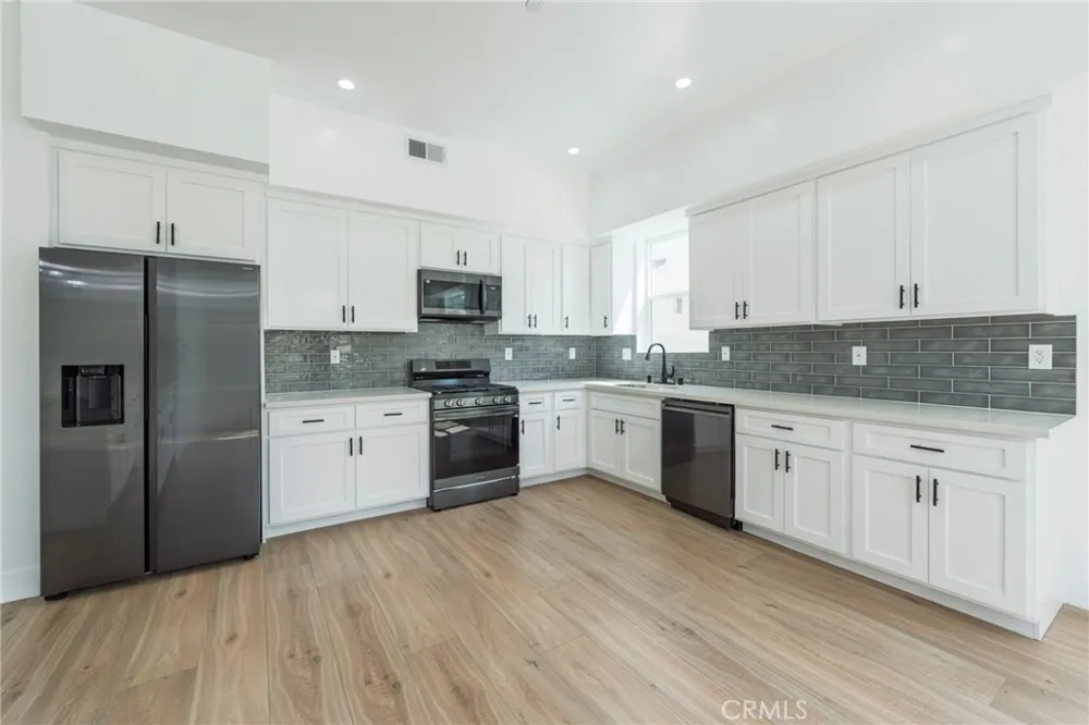 2130 W 238 STREET Torrance, CA 90501