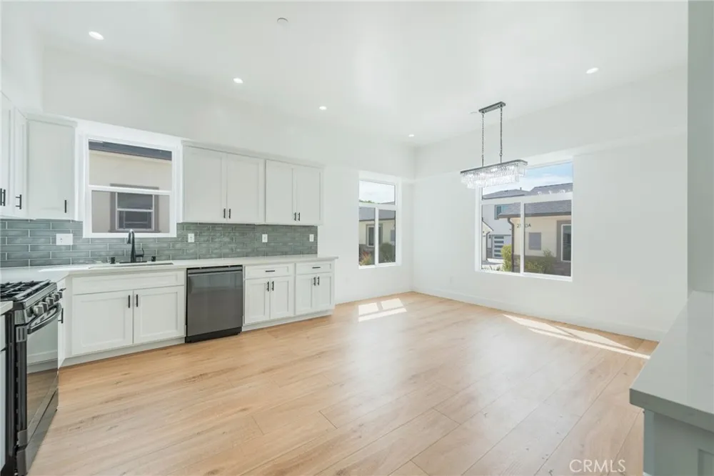 2130 W 238 STREET Torrance, CA 90501