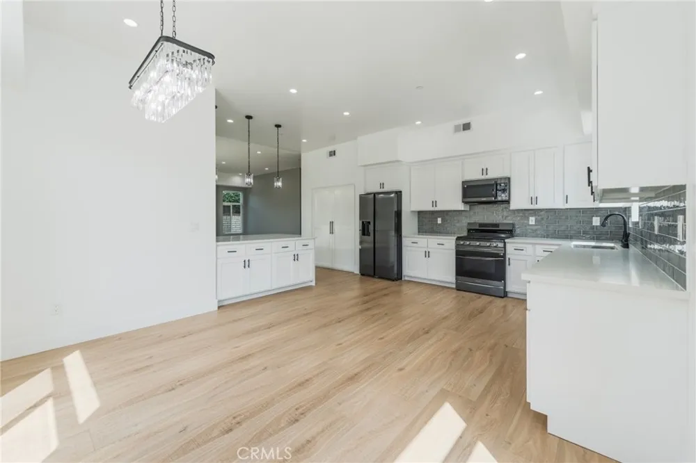 2130 W 238 STREET Torrance, CA 90501