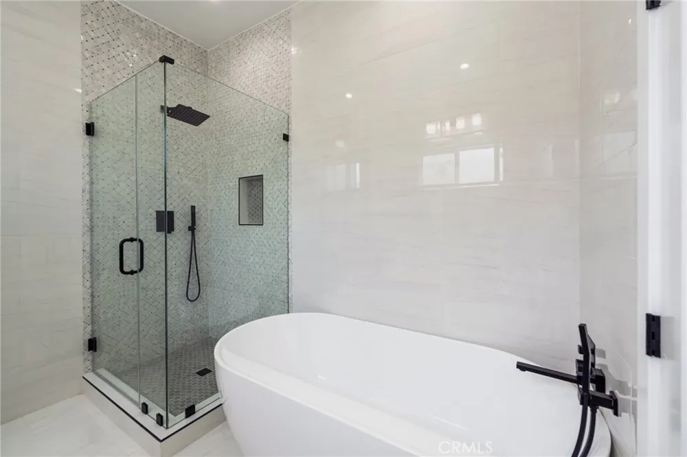 2130 W 238 STREET Torrance, CA 90501
