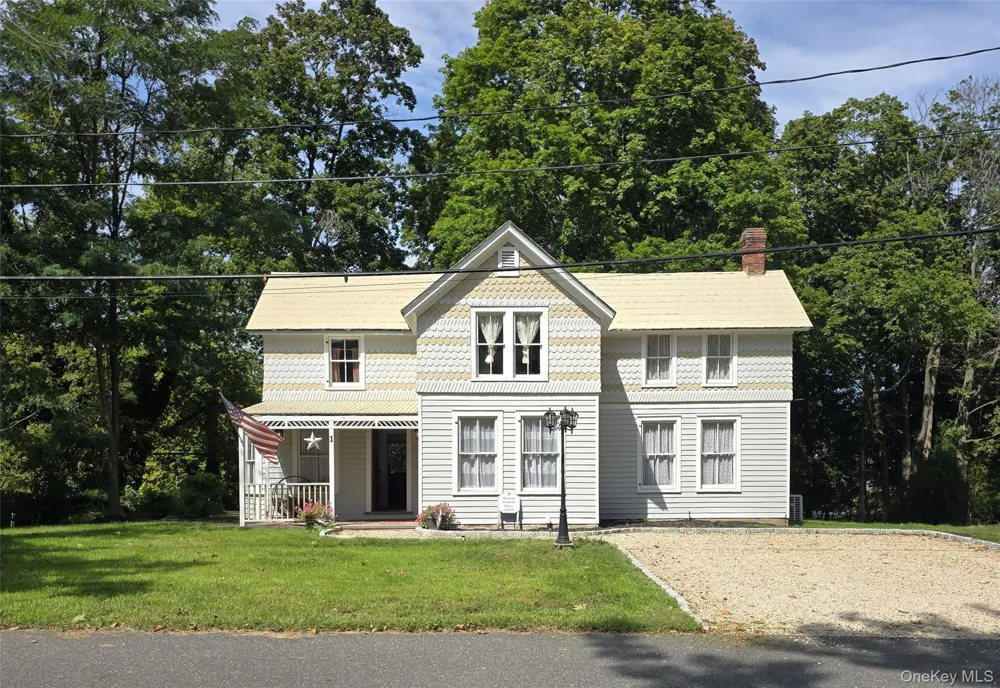 1 Gully Landing Road Miller Place, NY 11764