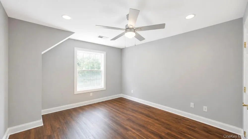 327 Medea Way Central Islip, NY 11722