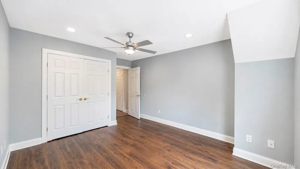 327 Medea Way Central Islip, NY 11722