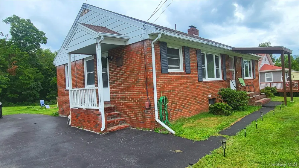 6 Bircher Avenue Poughkeepsie, NY 12601
