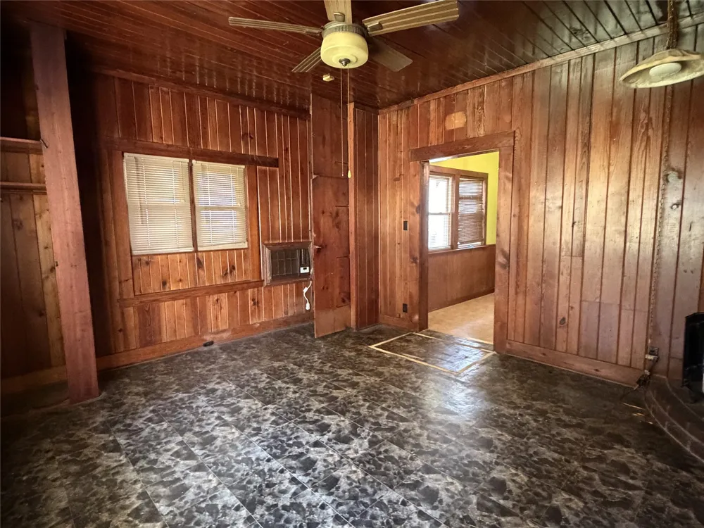 3218 E 3rd Street Tulsa, OK 74104